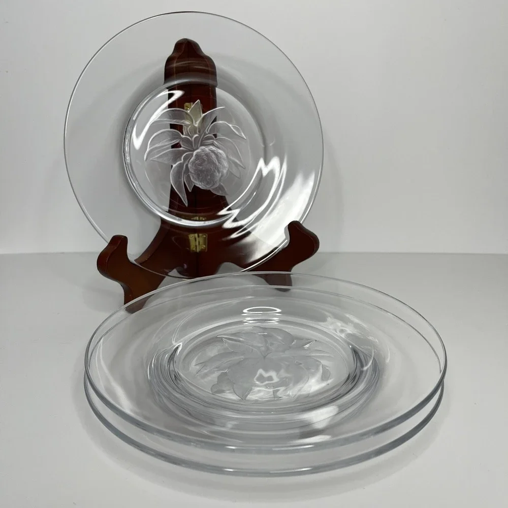 (3) Clear Glass w/ Reverse Frosted Etched‎ Engraved Center Salad Plates 7-3/4